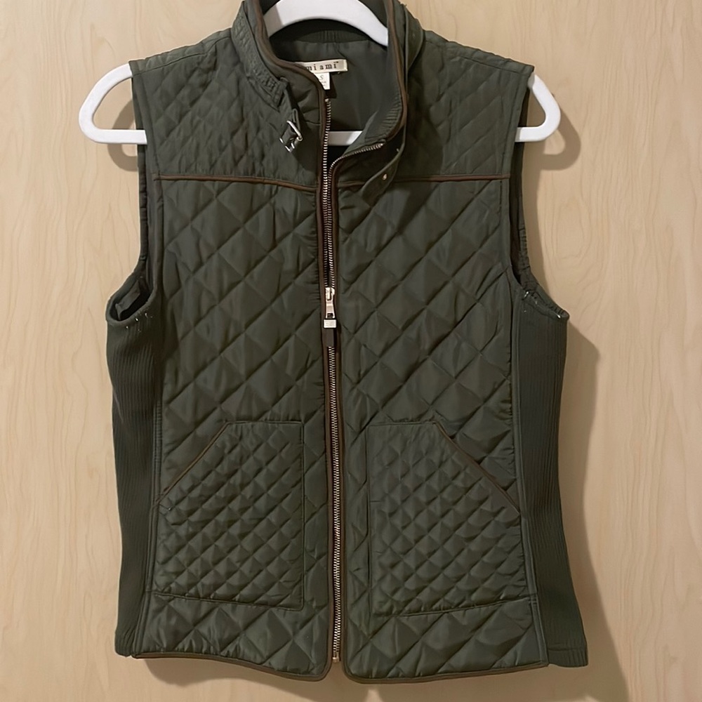Quilted Army Green Vest - Medium